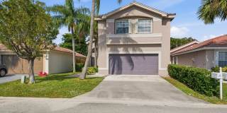 8021 Stirrup Cay Court Gallery 1