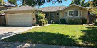 Beautiful Home with multiple upgrades! Gallery 1