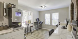 Quad Apartment Homes Gallery 8