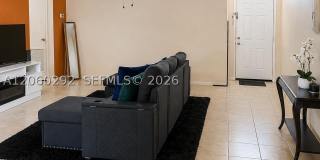 9568 SW 1st Ct Gallery 5