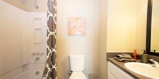 555 Mansell Gallery 10