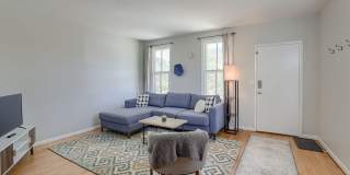 Cozy 1 Bedroom Bungalow!! Gallery 6