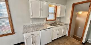 19520 Maple Heights Boulevard Gallery 7