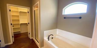 4 Bedroom Single Family Home:  Available Now! Gallery 18