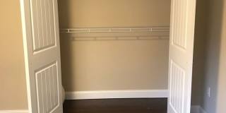 Absolutely Stunning Single Family in Bloomfield! Gallery 15