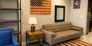 2137 W Rice Street Gallery 3
