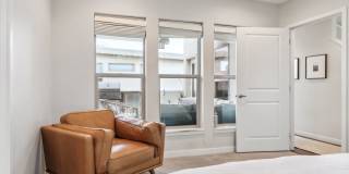 3 Bedroom Townhome in Denver Gallery 12