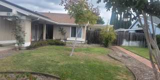 Large 3 bed 2 Bath house in Chula Vista Gallery 1