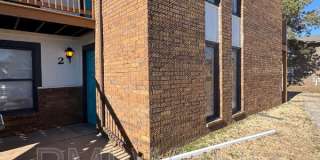 6832 W Par Ln Gallery 1