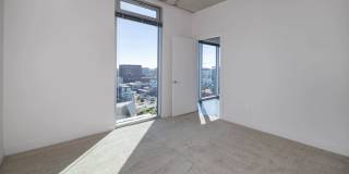 EVIVA On Cherokee Gallery 32