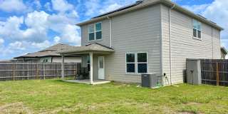Spacious 3 Bedroom Home with Loft in Converse Near Judson ISD Gallery 21