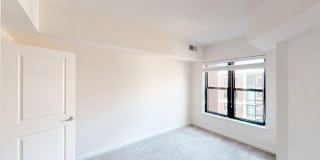 1301 Thomas Circle Gallery 21