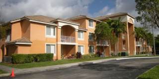 Georgeous College Town 2/2 split floorplan Gallery 1