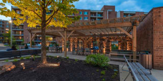 Falls Green Gallery 27