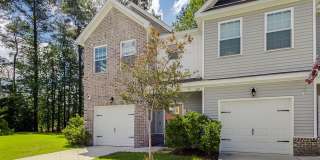 Spacious 3BR End Unit with Modern Finishes Gallery 8