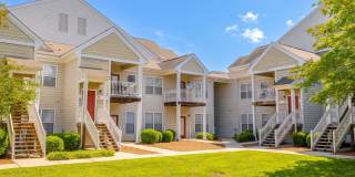 Ashbury Square Gallery 33