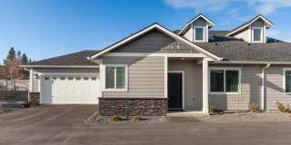 Beautiful 3-Bedroom Condo in Gated Black Bay Village – Post Falls Gallery 1