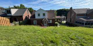Beautiful Home for Rent Gallery 37