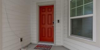 1492 AUTUMN PINES Drive Gallery 4
