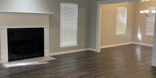 1913 Debswood Dr Gallery 4