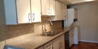 Downtown Deluxe 2 bd Penthouse! Views! NO HIDDEN FEES! Gallery 9