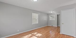 3-Bedroom Home with Large Backyard – Section 8 Welcome! Gallery 5