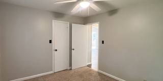 Move-In Special Available! Large Deck and Fenced Backyard! Gallery 19
