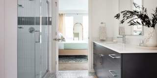 Broad & Washington Gallery 14