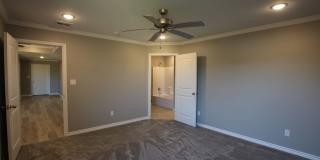 Beautiful 3 Bedroom 2 Bathroom Townhouse in South Tyler! Now offering 1/2 off first full month rent free! Gallery 12