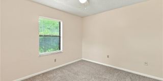 2101 SE Dolphin Road Gallery 31