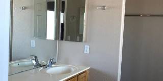READY TO VIEW TO NOW! 3 Bed/ 2 Bath Home in Arrowhead Lakes Gallery 19