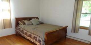 East Side 3 Bedroom Home! Gallery 6