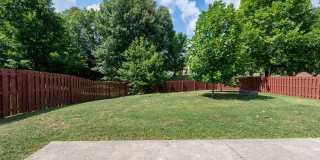 **BE THE LUCKY ONE TO LIVE IN THIS UPDATED NASHVILLE/ BELLEVUE HOME** Gallery 15