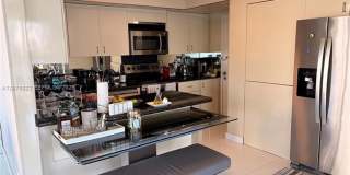 17720 N Bay Rd cu-6C, Sunny Isles Beach, FL 33160 Gallery 1