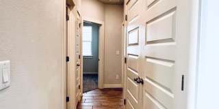 $500 OFF ON FIRST MONTH'S RENT! APPLICATION FEE WAIVED!  Modern 3BD/2BA Home in Blue Ridge Ranch – Near Loop 410 & Fort Sam Gallery 7