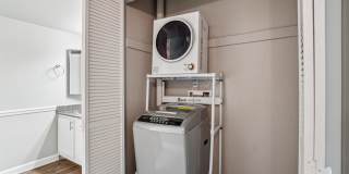 Glen at Lakewood Gallery 11