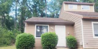 LOVELY 1/1 w/ Vaulted Ceilings, Plank Vinyl Floors, & Patio Available NOW for $1150/month! Close to FSU & TSC! LOVELY 1/1 w/ Vaulted Ceilings, Plank Vinyl Floors, & Patio Available NOW for $1150/month! Close to FSU & TSC! Gallery 1