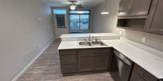 Plaza 93 West Apartments Gallery 77