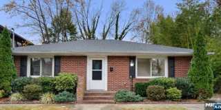 60 Poplar Avenue Gallery 1