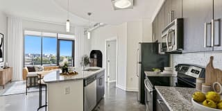 DelRay Tower Apartments Gallery 2