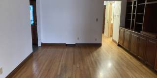 2401 Bristol Road Gallery 9