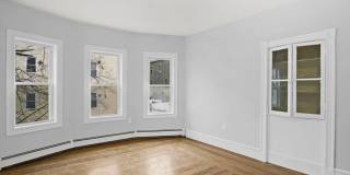 38 Woodford Gallery 3