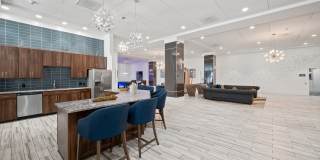 The Halstead Gallery 35