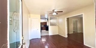 4601 Clover Gallery 3