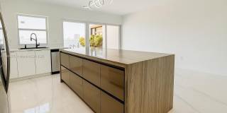 2781 NE 165th Ter Gallery 5