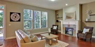Prime Location - Bonny Slope/Cedar Mill  Gorgeous 4 Bedroom, Backs To Greenspace, Central Air-Conditioning Gallery 4