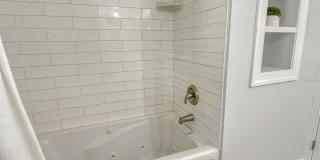 4852 FEATHERBED LANE Gallery 36