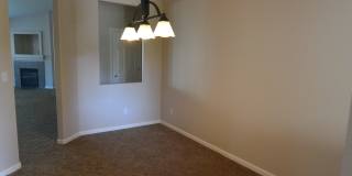 4 Bedroom 2.5 Bathroom in SW Visalia!! Gallery 8