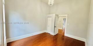 1017 E 19 AVE Gallery 21
