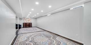 10904 GAINSBOROUGH Road Gallery 30